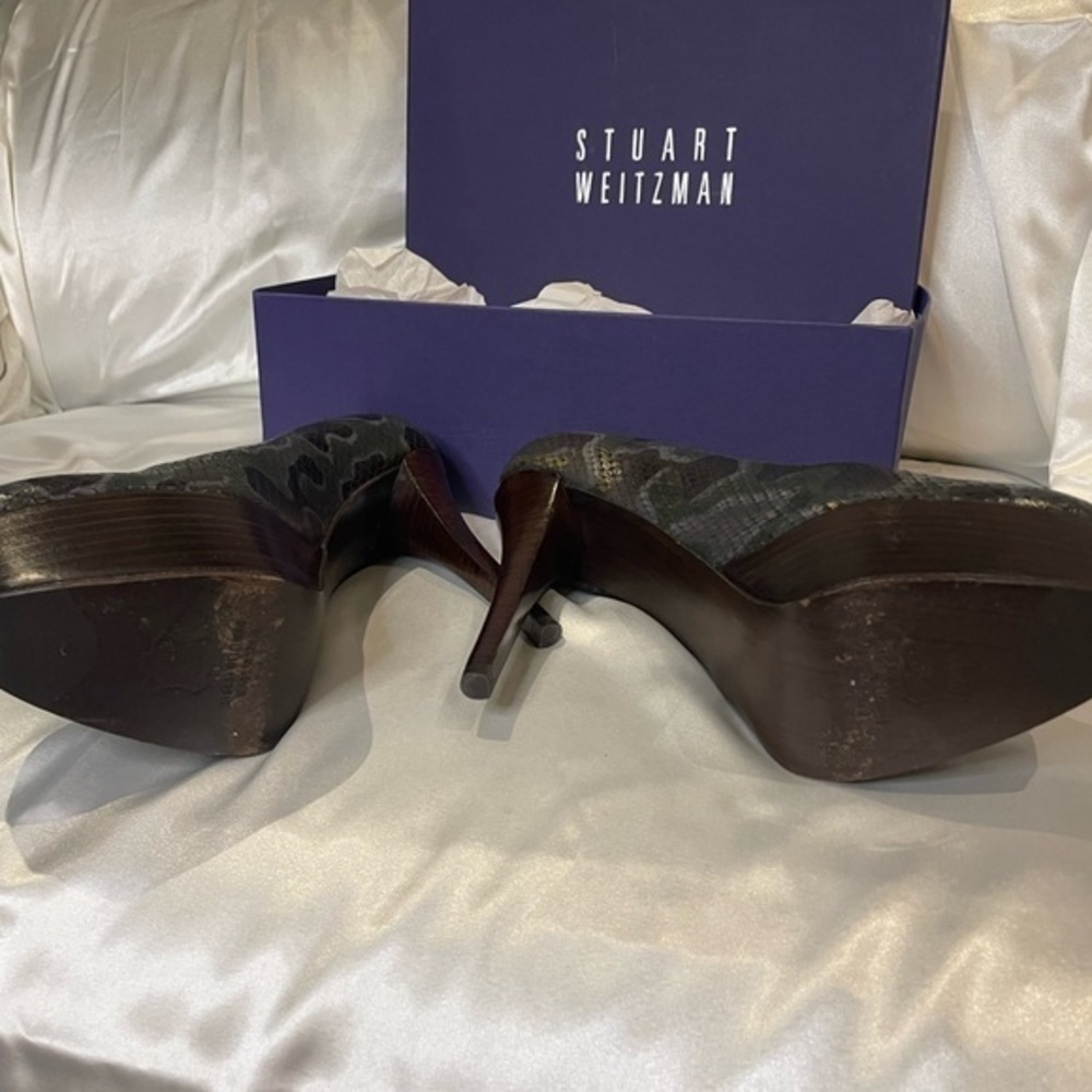 Stuart Weitzman python pumps - image 5